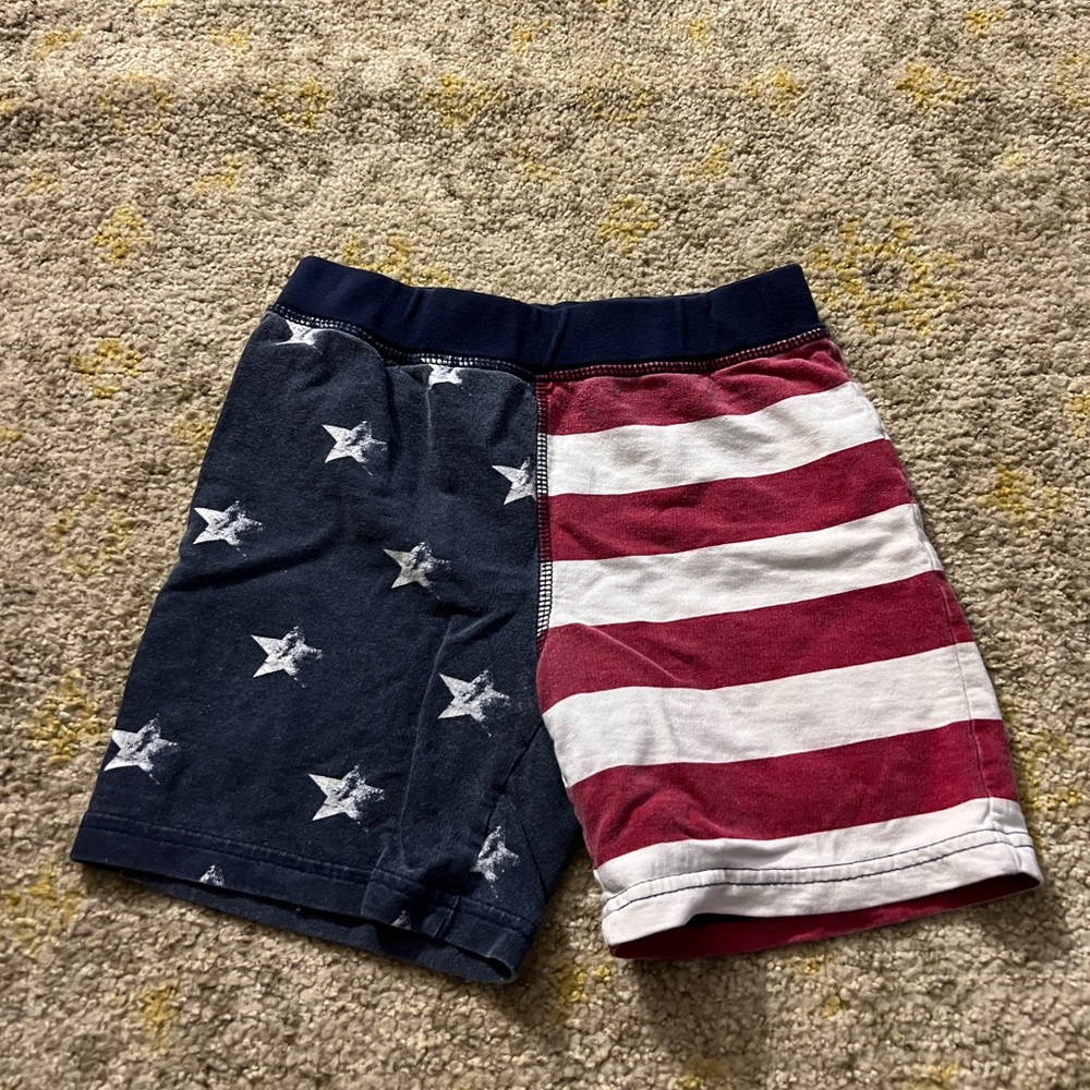 Boys flag shorts